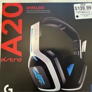 🎁New Logitech A20 Gaming Headset Black/Blue 939-001876 PS5 / PS4 / PC / MAC